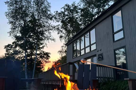 Hilltop Hideaway - Image 1
