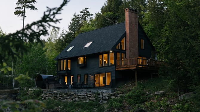 From Cabin to Luxury Retreat: The Story Behind Vermont’s Wandering Moose